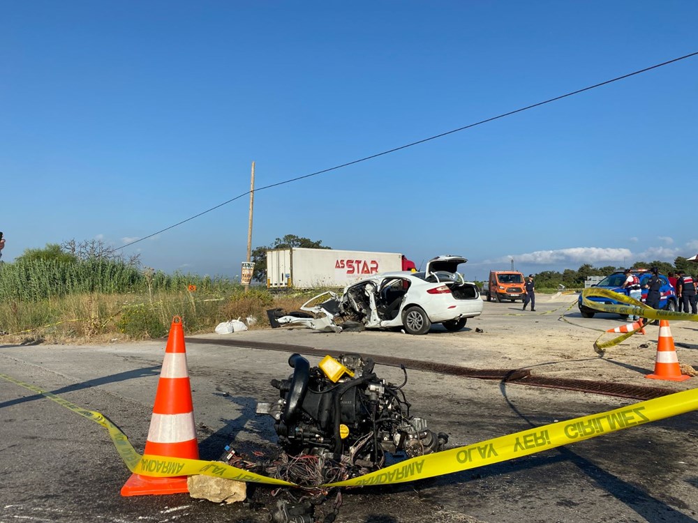 Feci kazada sürücü öldü, aracından çok sayıda uyuşturucu
çıktı - 3
