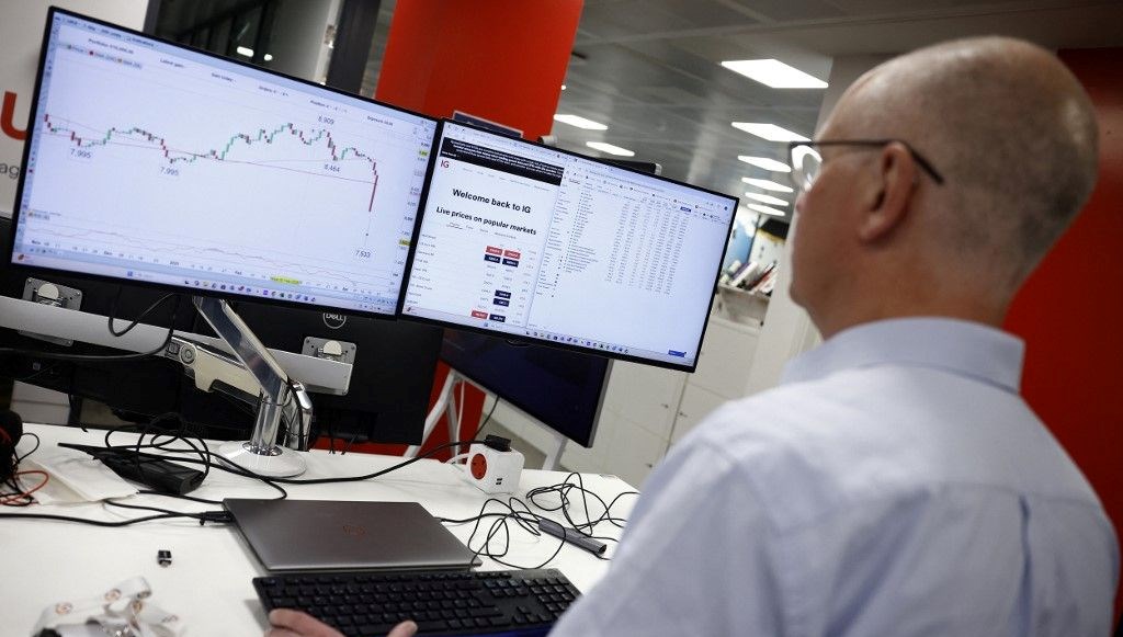FTSE 100 rekor kırdı