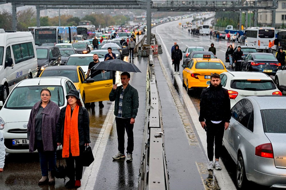 Ulu Önder Atatürk’ü minnetle anıyoruz | Saat 09.05’te Türkiye’de hayat durdu - 20