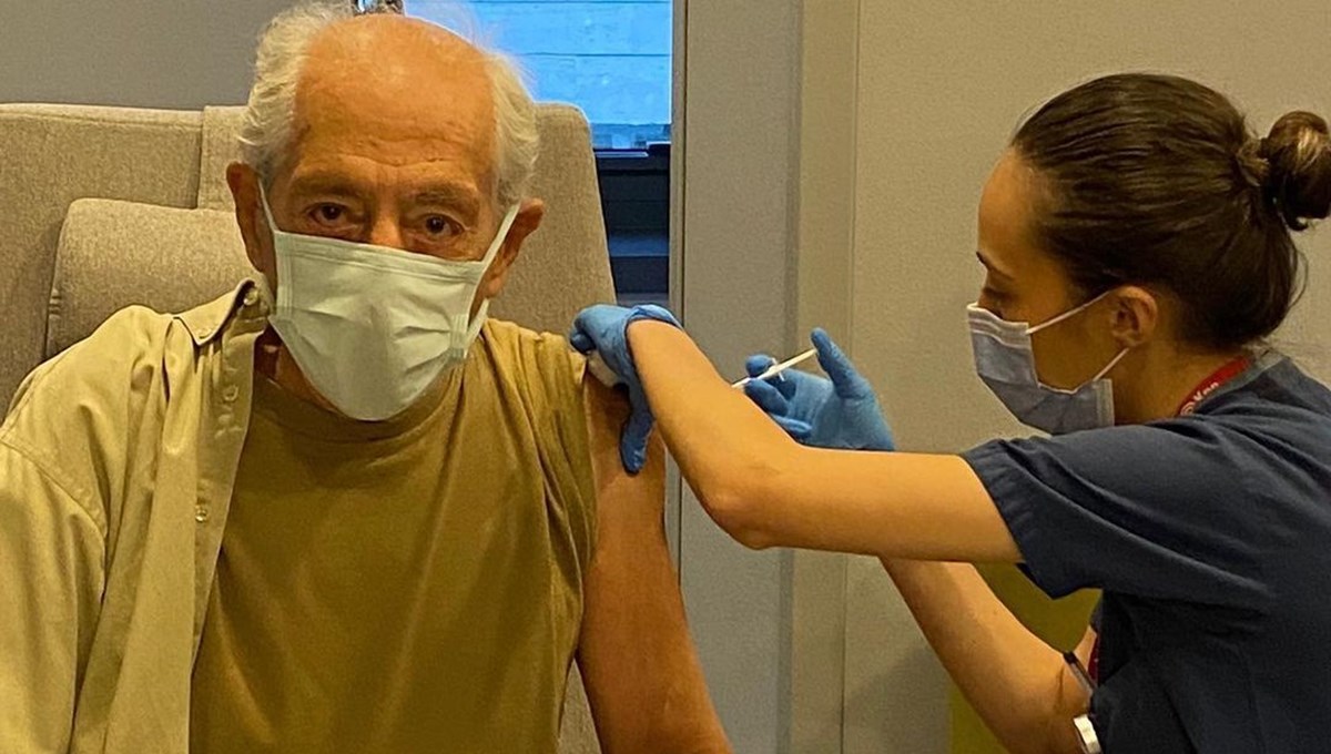 Genco Erkal: Dördüncü doz aşımı da oldum