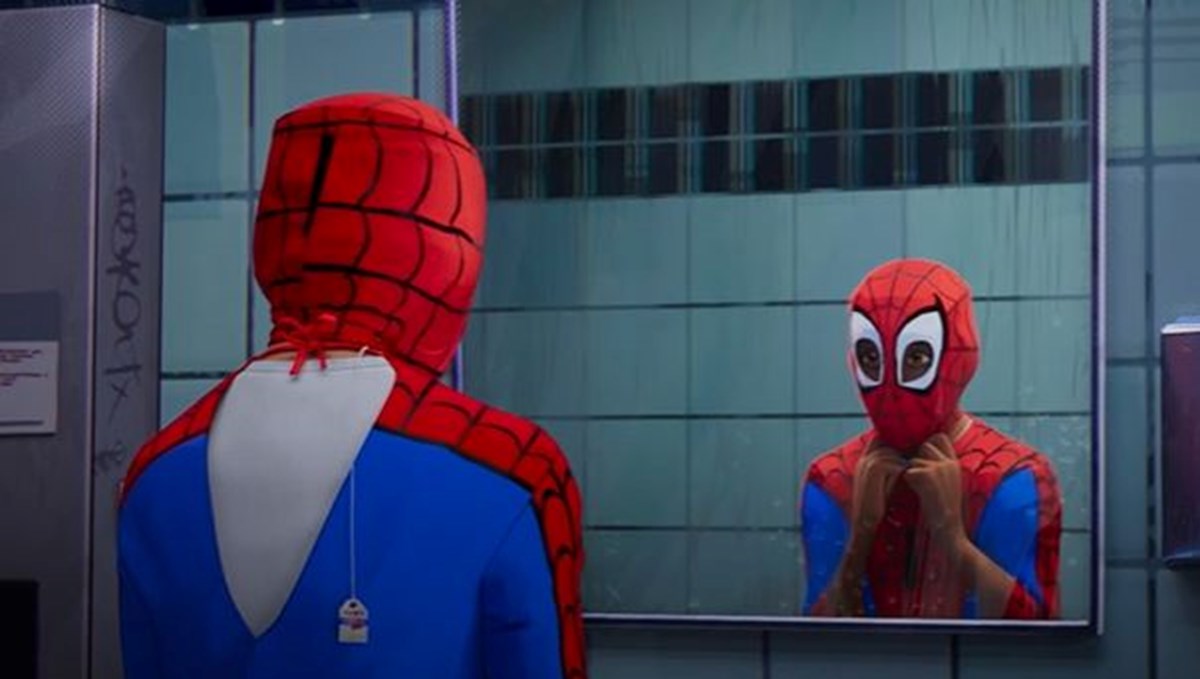 Spider-Man: Across the Spider-Verse'ten fragman geldi