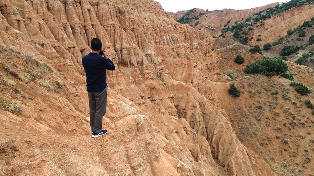 Erozyonla ortaya çıkan 'Şeytan Şehri Kayalıkları', hayran bırakıyor - 9