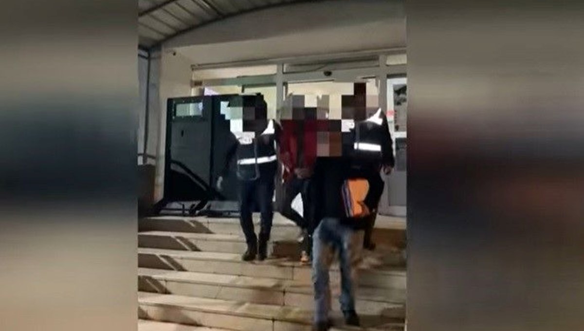 Hırsızlık suçundan hakkında 14 yıl hapis cezası bulunan cezaevi firarisi yakalandı Hırsızlık suçundan hakkında 14 yıl hapis cezası bulunan cezaevi firarisi yakalandı