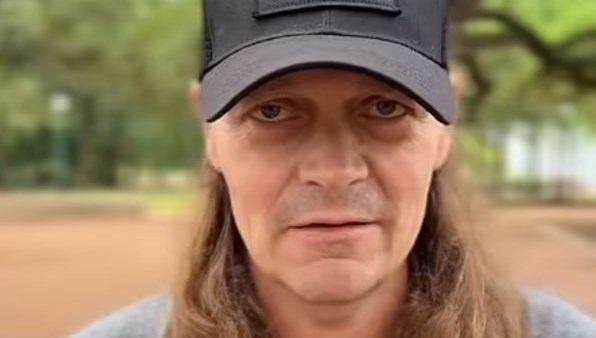 Ünlü Rock yıldızı kansere yakalandığını açıkladı