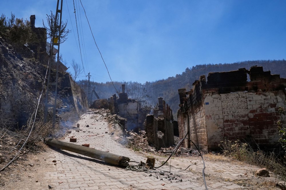 Yangın hayalet köye çevirdi - 8