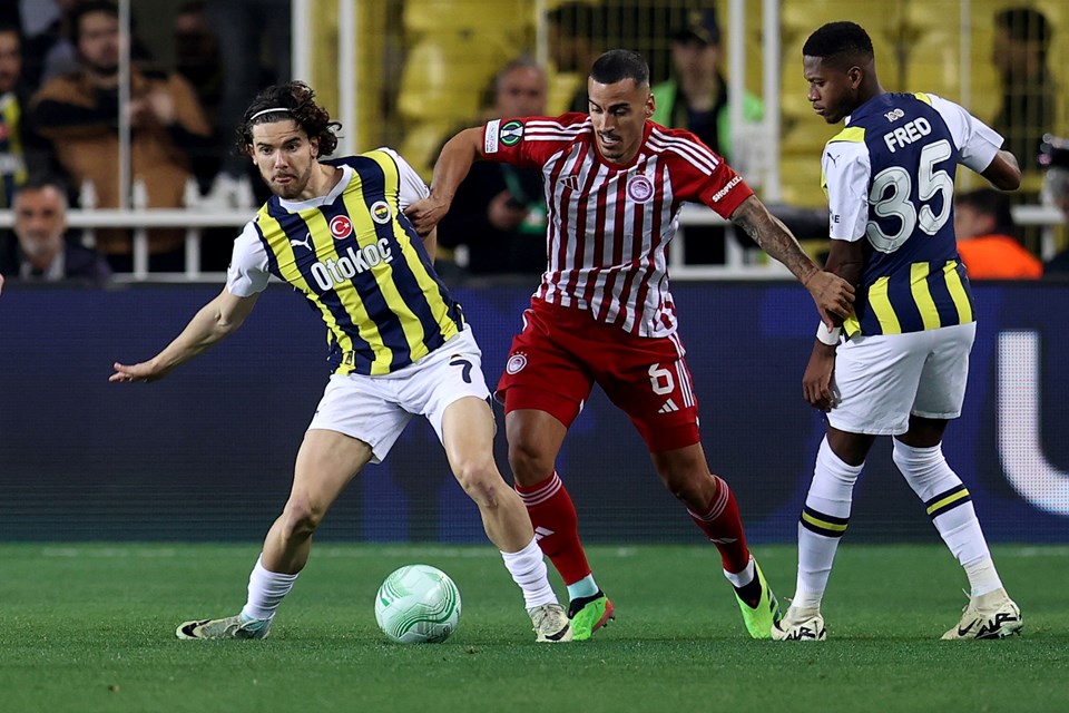 Olympiakos'a penaltılarda kaybeden Fenerbahçe'den Avrupa'ya veda - 1