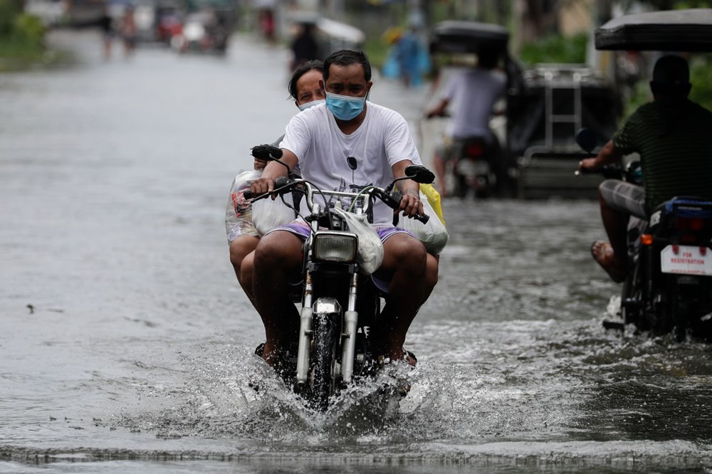 Molave Tayfunu nedeniyle Vietnam'da 1.3 milyon kişi tahliye ediliyor - 16