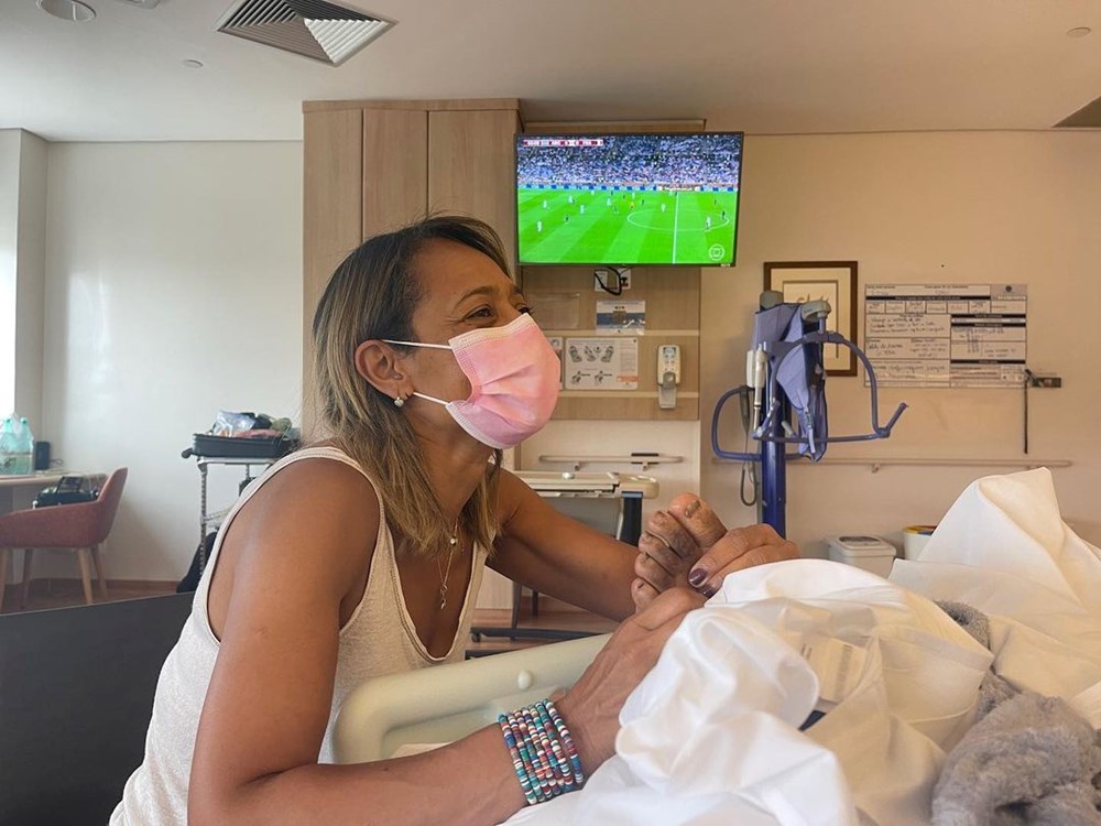 Pele'nin kızı Kely Nascimento'dan hastane paylaşımı: Birlikte bir gece daha... - 3