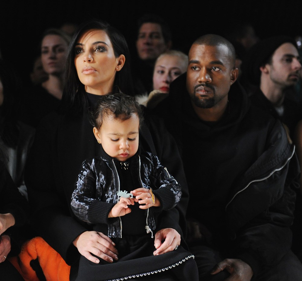 Kim Kardashian�dan kardeşine taşıyıcı annelik teklifi Magazin