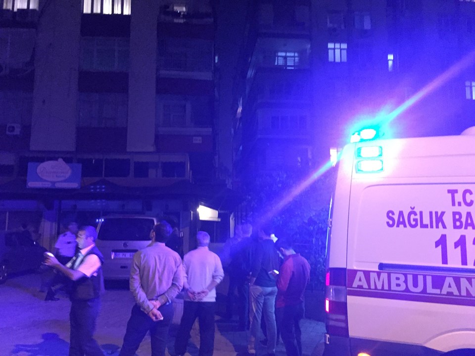 Adana'da bir dairede 6 kişinin cesedi bulundu - 2