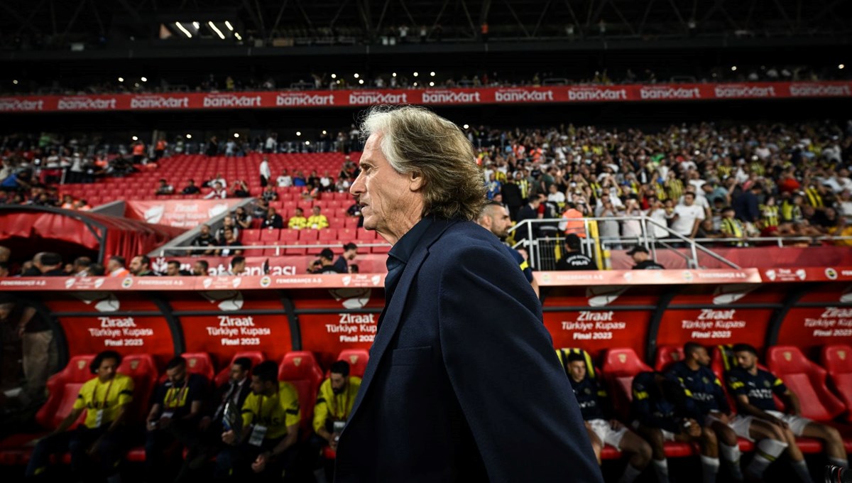 Jorge Jesus Fenerbahçe'den ayrıldığını açıkladı