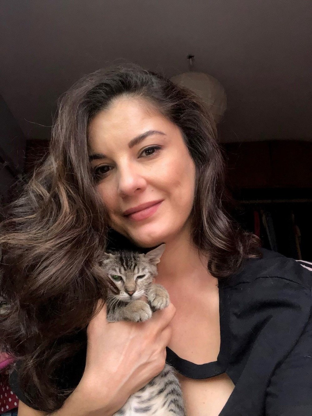 Oyuncu İrem Altuğ Ünümü hayvanlar için kullanacağım Magazin