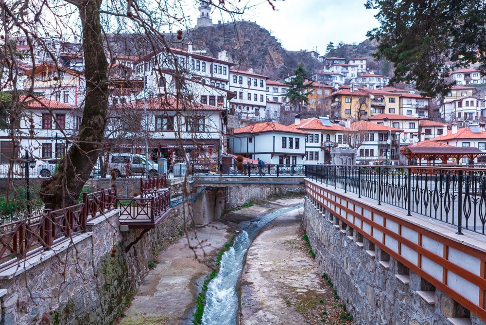 Sakin şehir' ilan edilen Osmanlı kasabası Göynük hayran bırakıyor