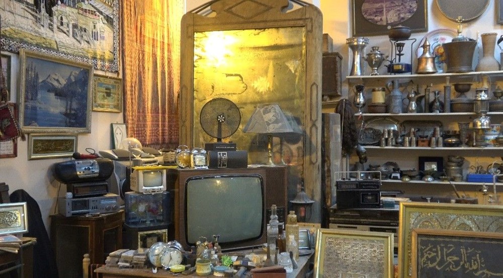 19 Yıllık Antika Tutkusu: Dükkan Değil, Yaşayan Müze 72 GBrLGEUfYUCzNCSyvMkz2Q