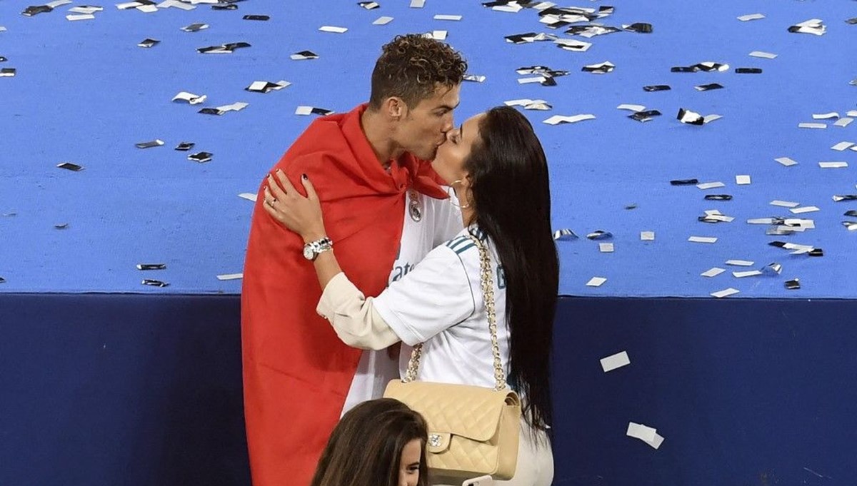 Cristiano Ronaldo ile Georgina Rodriguez'in aşkları belgesel oluyor