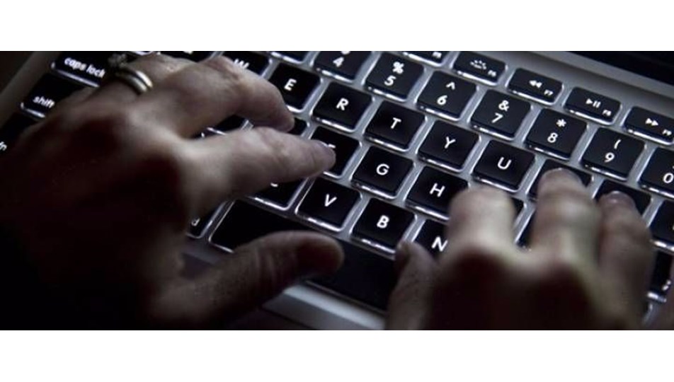 İsveç'te internetten çocuk tacizine 10 yıl hapis