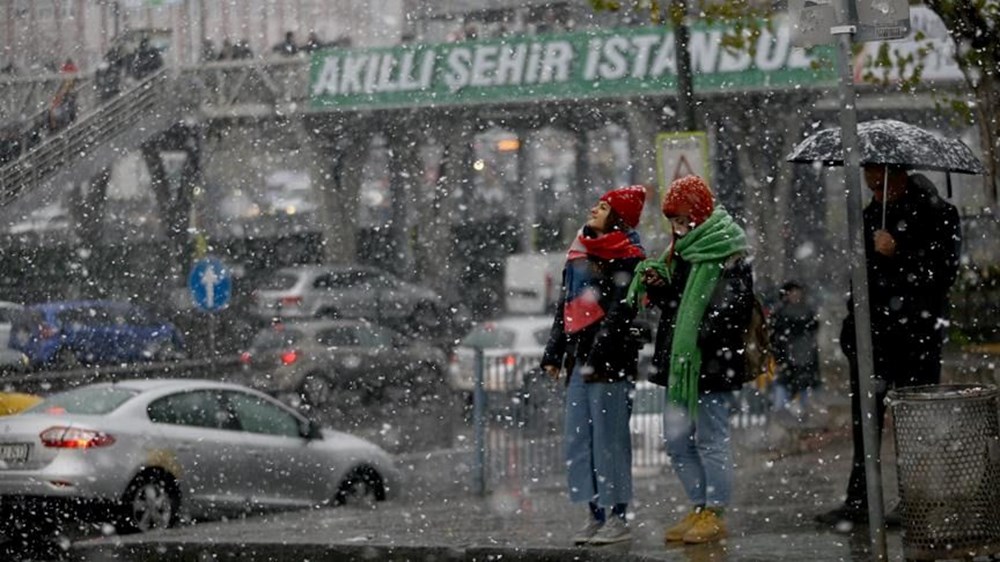 İstanbul'a beklenen kar geldi: AKOM'dan son dakika uyarısı (Kar yağışı ne kadar sürecek?) - 8