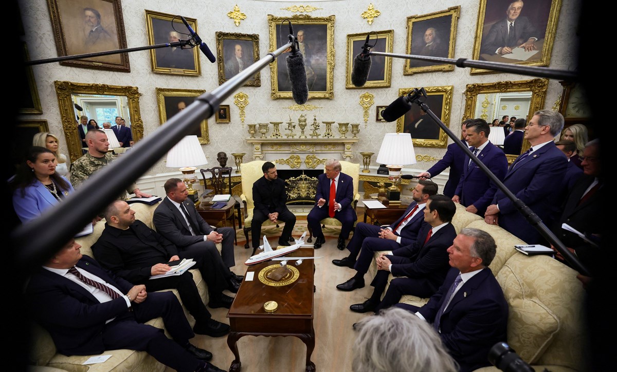 Trump döneminin en dikkat çeken farklılıklarından biri duvardaki tablo sayısı olarak görülüyor.