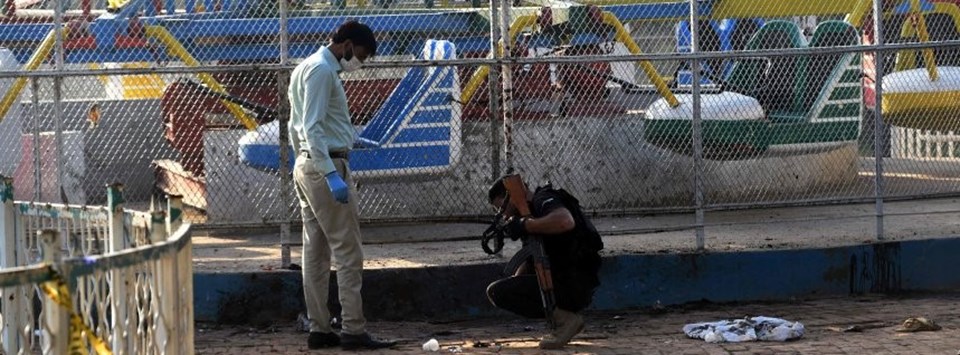 Pakistan'da kadın ve çocuklar hedef alındı: 70 ölü - 1