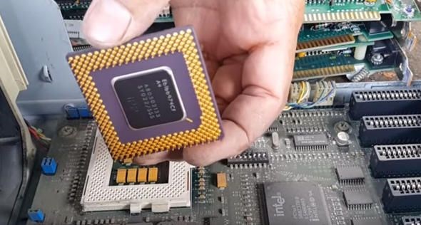 eski bilgisayar parcalarindan altin