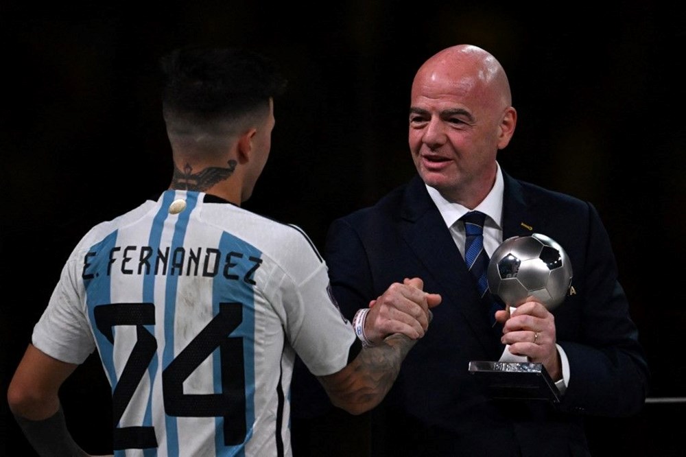 Chelsea'den 120 milyon euro'luk transfer: Arjantinli yıldız Enzo Fernandez imzaya yakın - 5