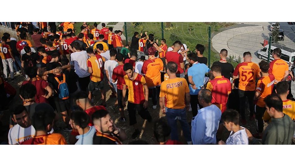 Galatasaray taraftarı Falcao'yu bekliyor