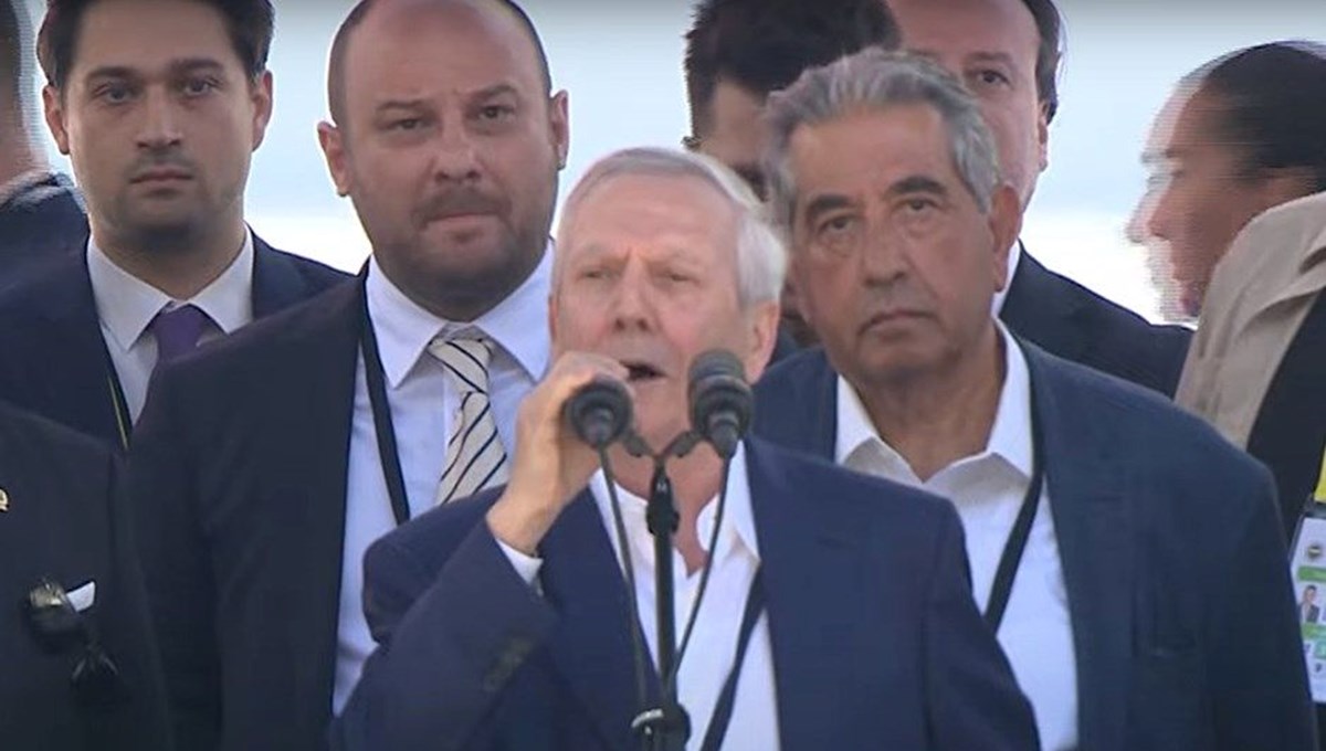 Fenerbahçe yeni başkanını seçiyor | Genel kurulda gerginlik: Aziz Yıldırım kongreyi terk etti