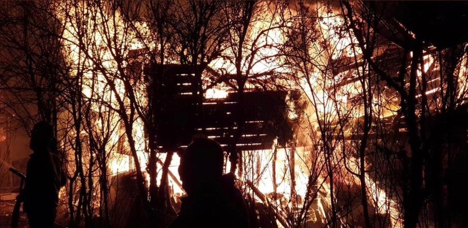 Kastamonu'da ev yangını: Anne ile kızı hayatını kaybetti - 1