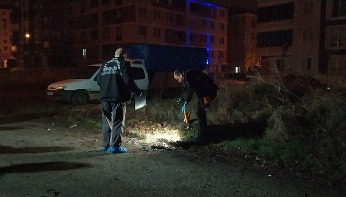 Çorum'da silahlı kavga: 1 yaralı Çorum'da silahlı kavga: 1 yaralı