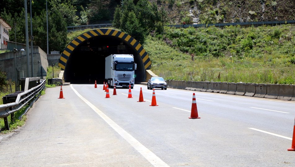 Bolu Dağı'nda ulaşım normale döndü