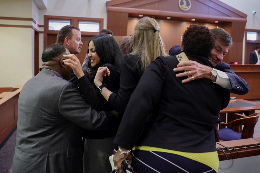 Johnny Depp-Amber Heard davasında karar çıktı (Johnny Depp ve Amber Heard'den ilk açıklama) - 8