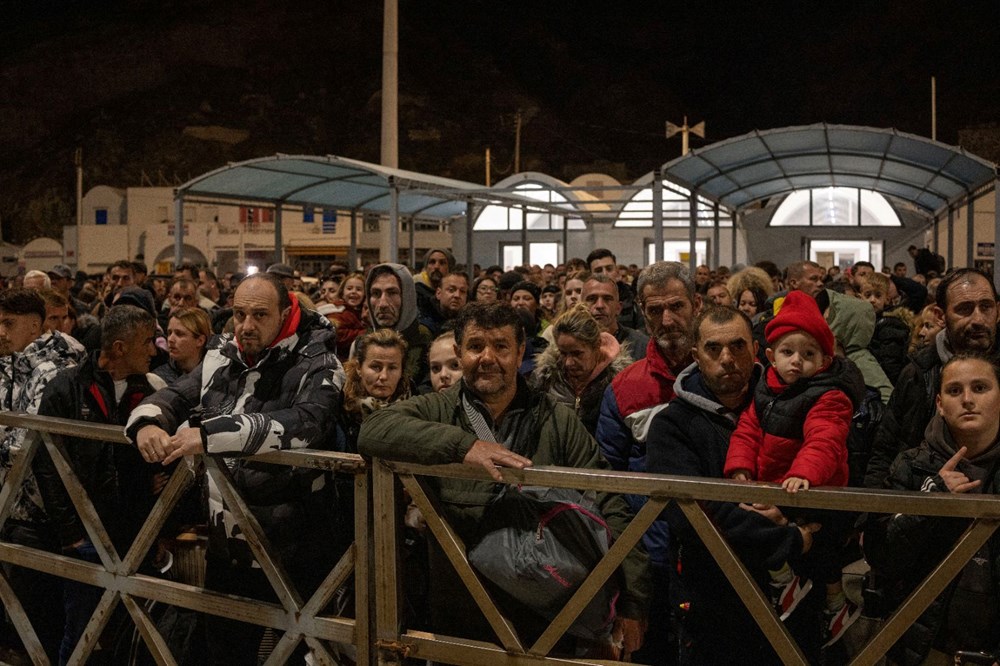 Santorini’den kaçış sürüyor: Büyük deprem kapıda, turizm bitmek üzere - 5