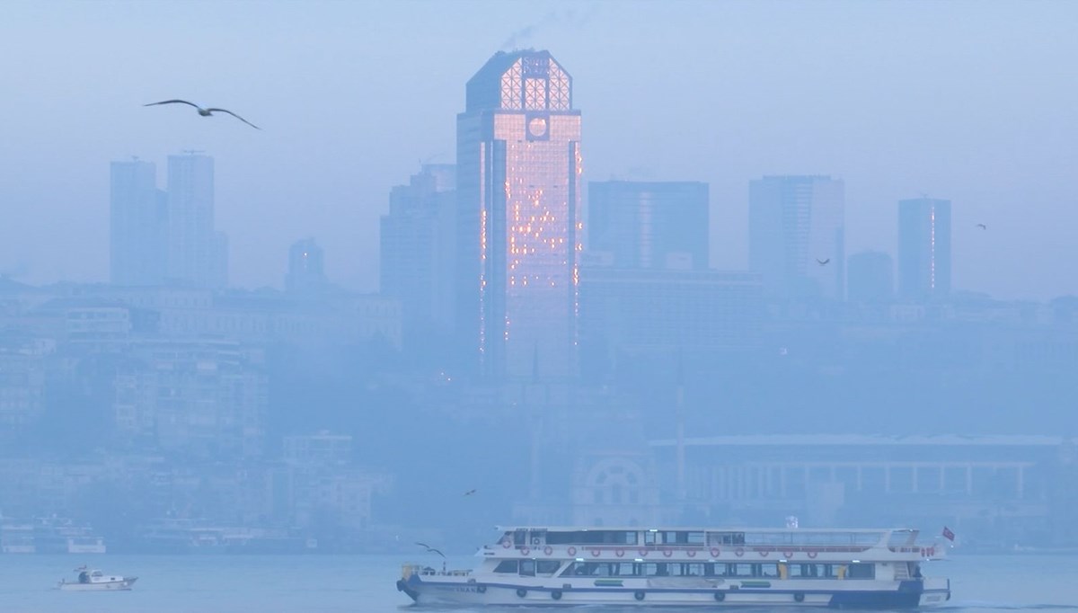 İstanbul yeni güne sisle başladı! İstanbul yeni güne sisle başladı!