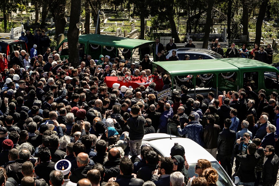 Halit Akçatepe, Şakirin Camii'nden son yolculuğuna uğurlandı - 5