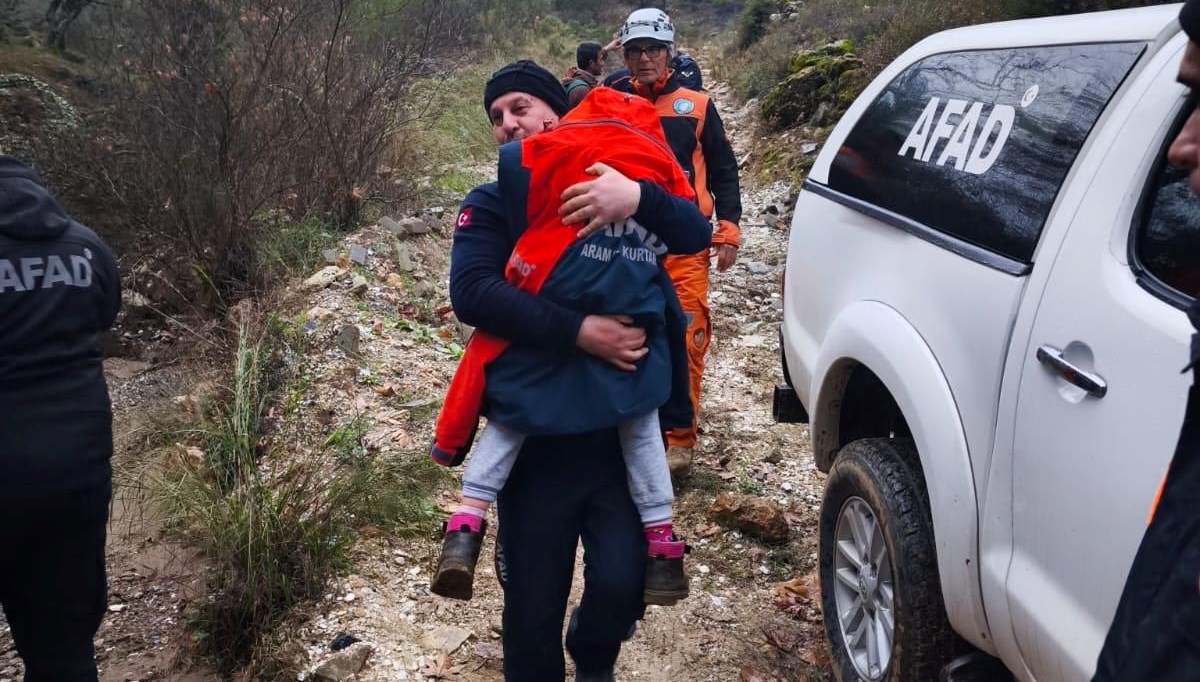 Ormanda kaybolan Alzheimer hastası babaanne ve torunlarından iyi haber