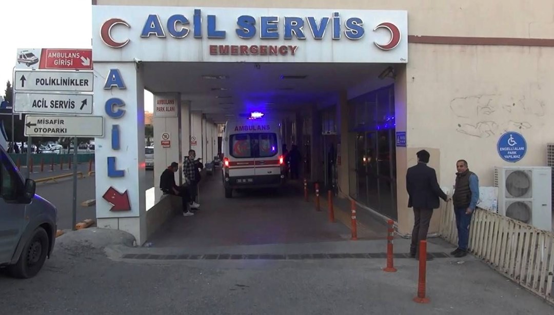 Eşini 15 bıçak darbesiyle öldürdü