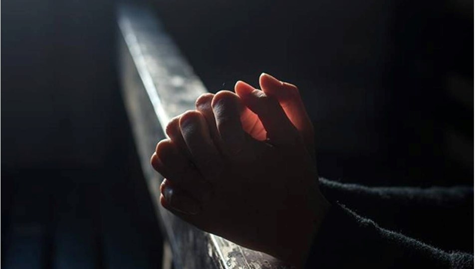 15 yaşındaki çocuk hastane tuvaletinde doğum yaptı