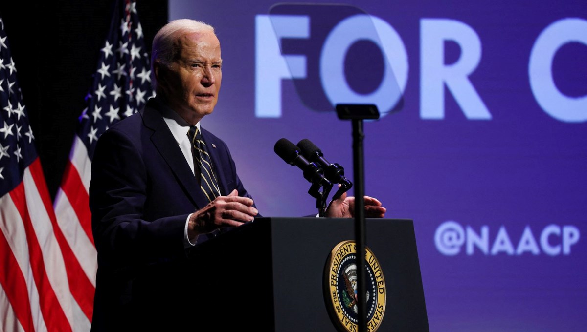 Biden siyahi seçmenlerden bir kez daha destek istedi: 70 yıl önce dünyayı değiştirdiniz Biden siyahi seçmenlerden bir kez daha destek istedi: 70 yıl önce dünyayı değiştirdiniz