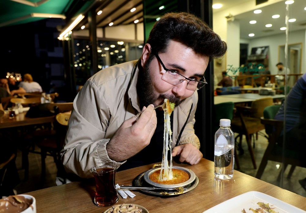 Ramazan Bereketi Tatlıcıları Güldürdü: İftar Sofralarının Vazgeçilmezi Oldular 75 GPMChWcqakqCLtU22SZ1Ow