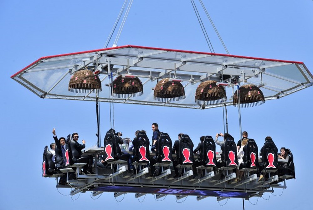 Еда креатив. Летающая еда. Креативные блюда. Креативный бургер. Летающая еда.