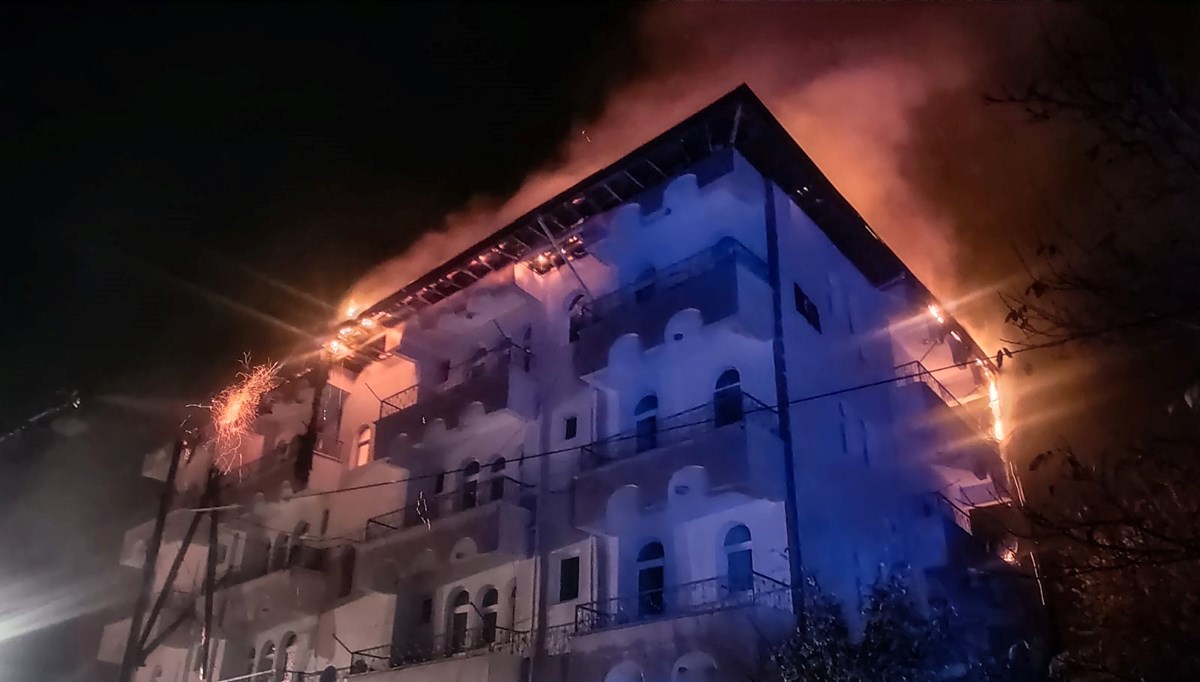 Yozgat'ta çatı yangını Yozgat'ta çatı yangını