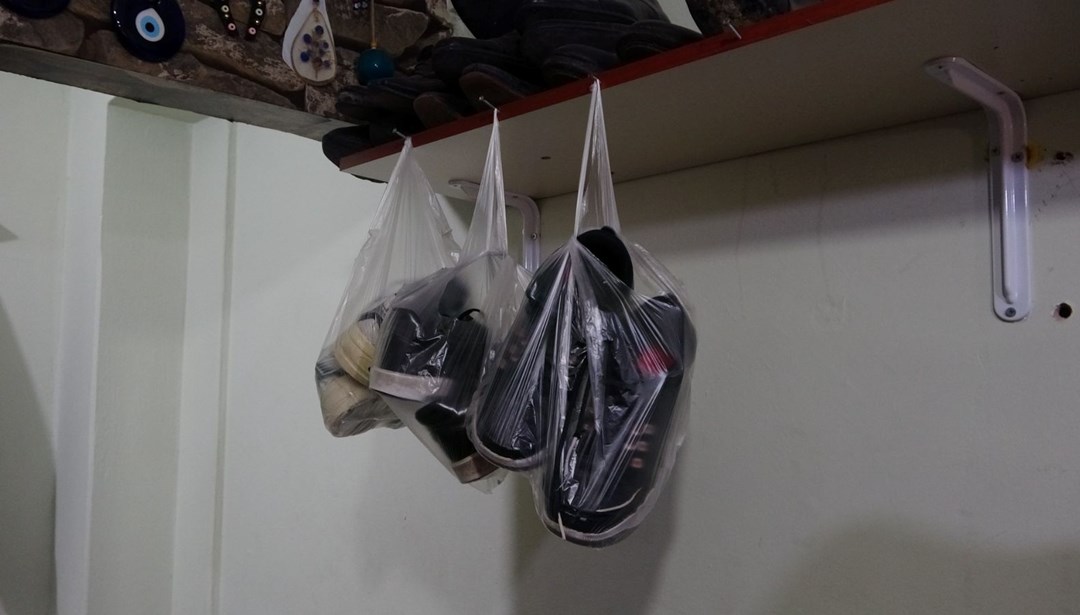 Sürdürülebilirlik ve dayanışma bir arada: Çanakkale'de askıda ayakkabı uygulaması