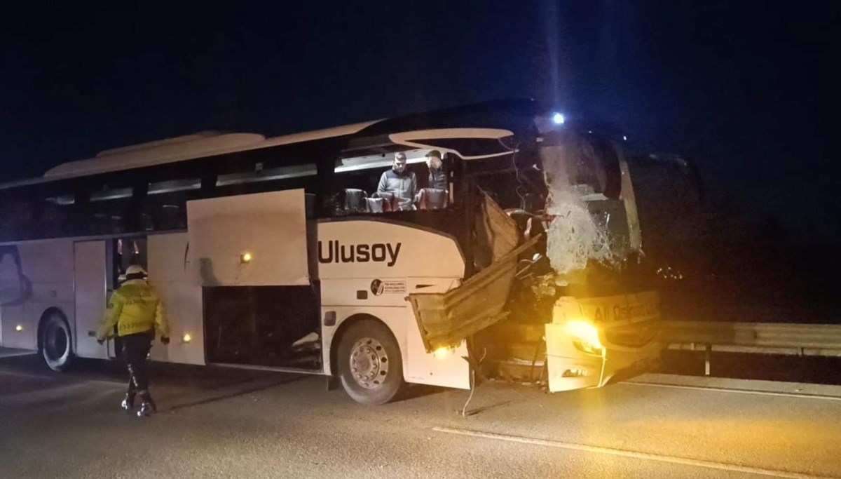 Afyonkarahisar'da yolcu otobüsü kazası: Yaralılar var