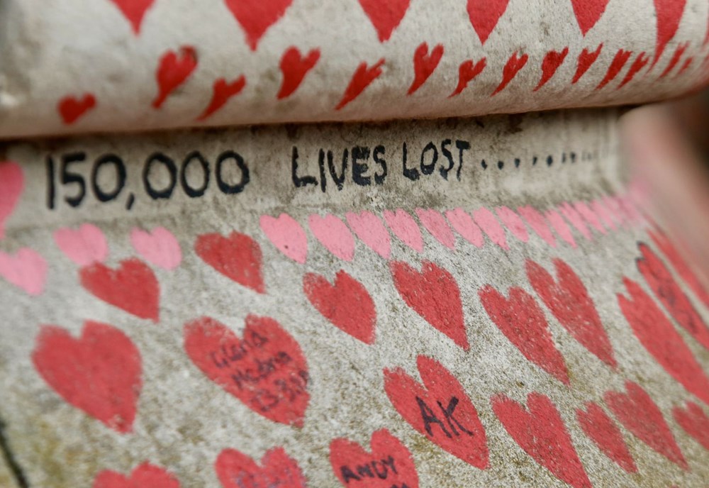 Covid-19 kurbanlarının anısına 150 bin kalp - 42