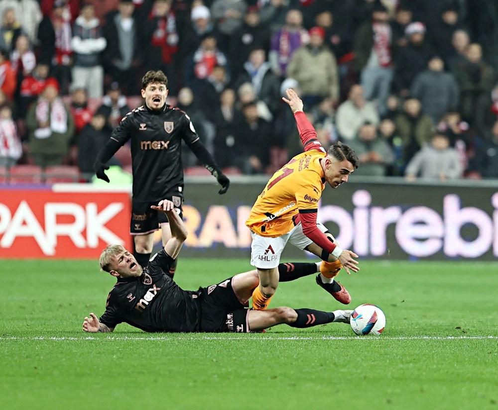 Thomas Reis'ten Galatasaray maçı sonrası isyan: "Attığımız gol ofsayt değildi" 74 GS9WllDyTU6 NHbD2qLqXA