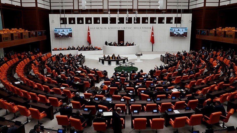 Milletvekilleri yemin ederek görevlerine başlayacak: Meclis'in yeni dönem yemin töreni ne zaman? - 2
