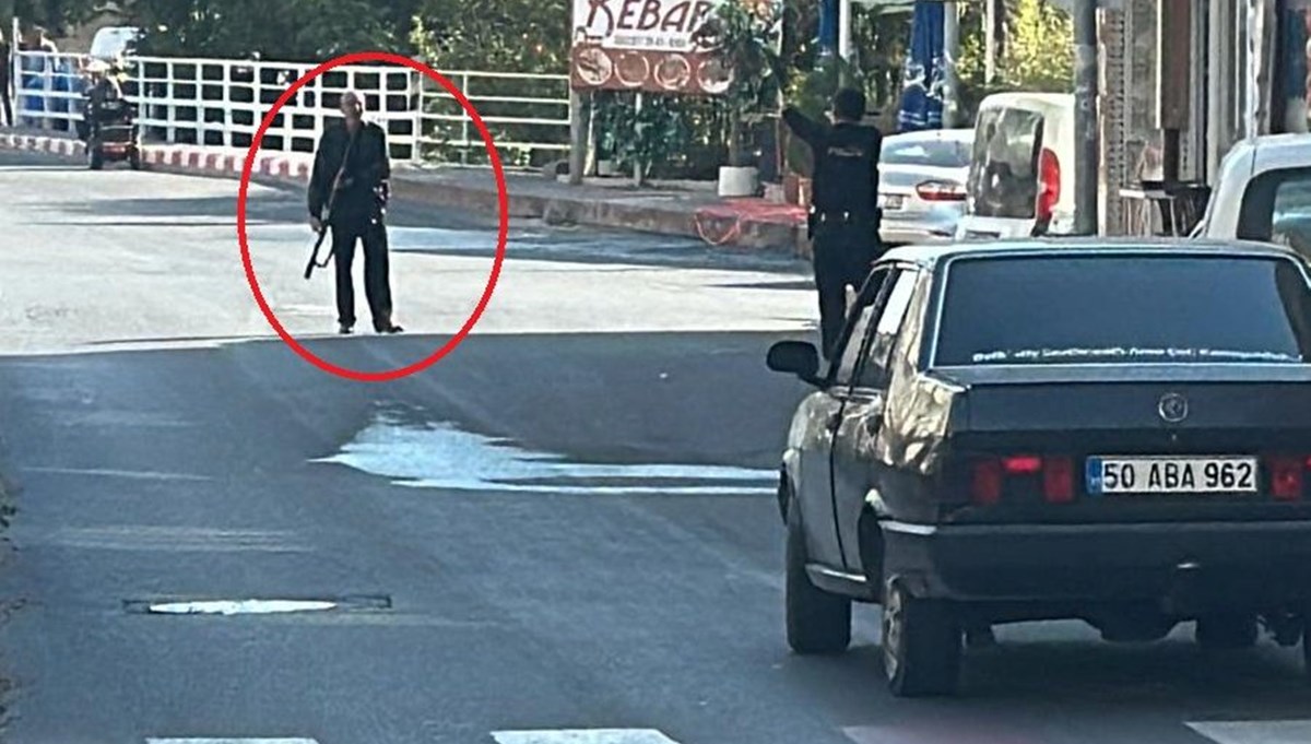 Husumetlisine ateş etti, 7 yaşındaki çocuğu vurdu Husumetlisine ateş etti, 7 yaşındaki çocuğu vurdu