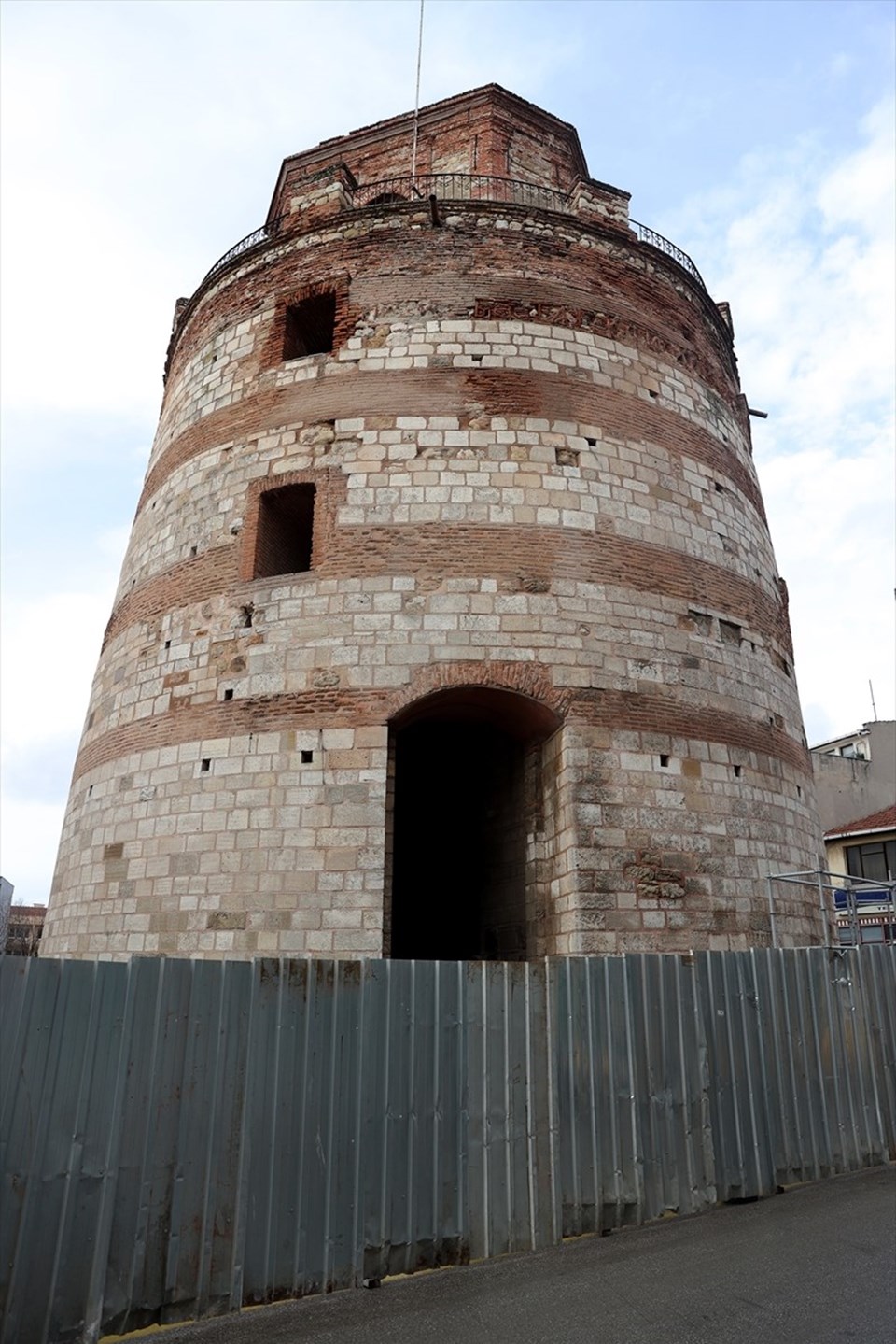 Sanat tarihçilerinin başyapıt olarak nitelendirdiği Makedon Kulesi'nde restorasyon başladı - 1