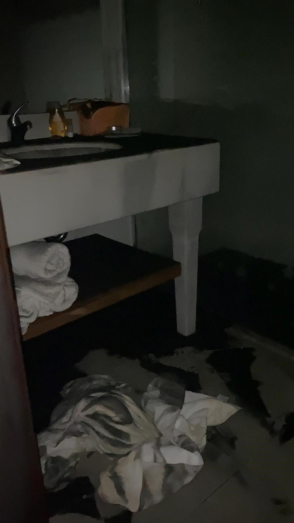 Yürek burkan görüntüler: Faciada ölenlerden geriye odalardaki eşyaları kaldı - 12