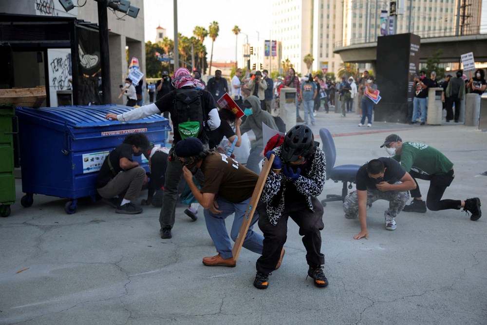 ABD'de toplu göçmen gözaltısı: Los Angeles sokakları karıştı - 6